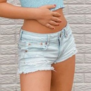American eagle low waisted ripped jean shorts